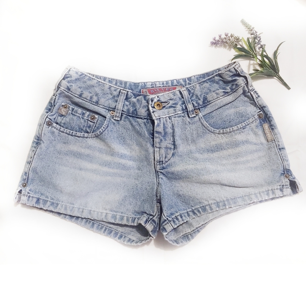 Silver Jeans Shorts Light Wash